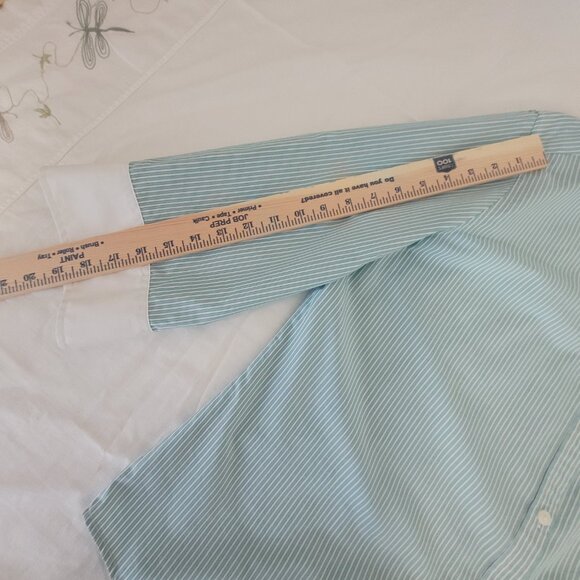 Teal Blue & White Pin Stripe Blouse XL Liz Claiborne - Picture 11 of 16